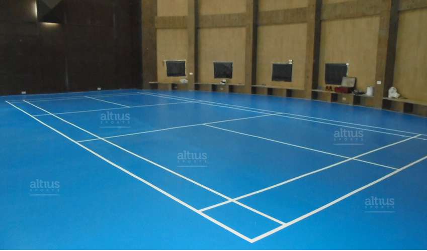 Synthetic badminton court construction